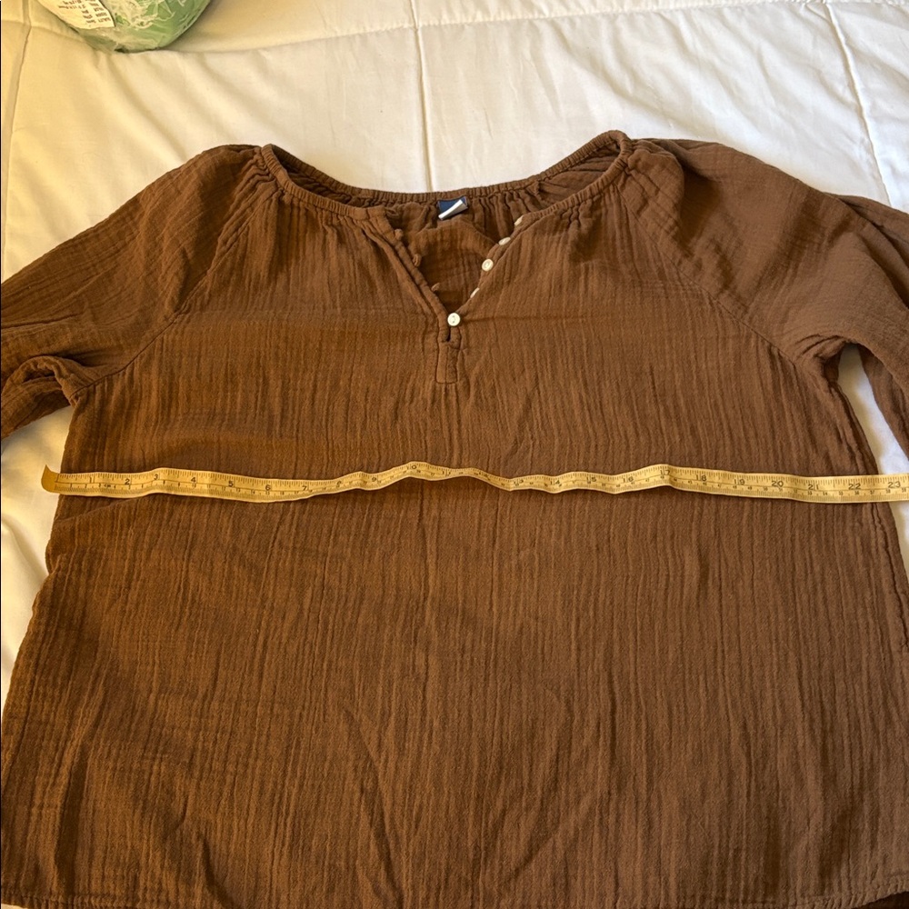 Old Navy Chocolate Brown Women's Blouse - Picture 7 of 7